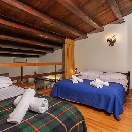 Hotel Lovely By The Sea Selce